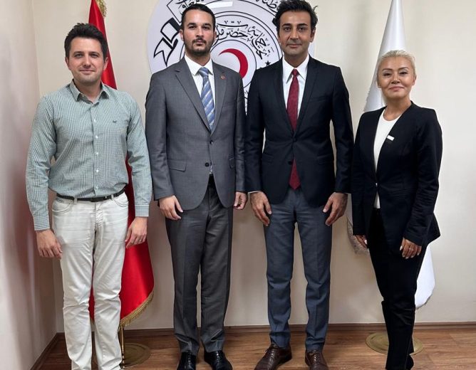 Dijital Reklamcılar Derneği’nden Türk Kızılayı Ege Bölge Kan Merkezi’ne Ziyaret